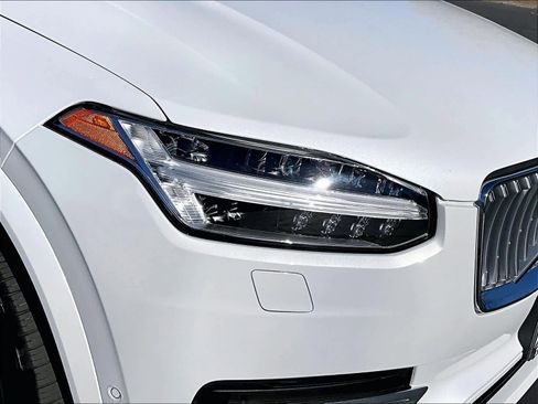 Used 2023 Volvo XC90 T8 Plus w/ Protection Package image 31