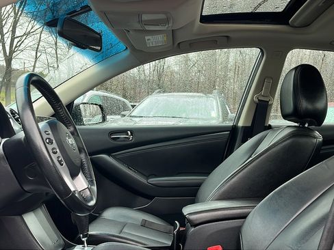 Used 2009 Nissan Altima 3.5 SL image 11