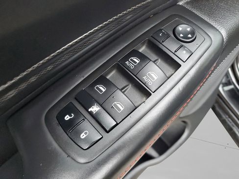 Used 2023 Dodge Durango GT image 25