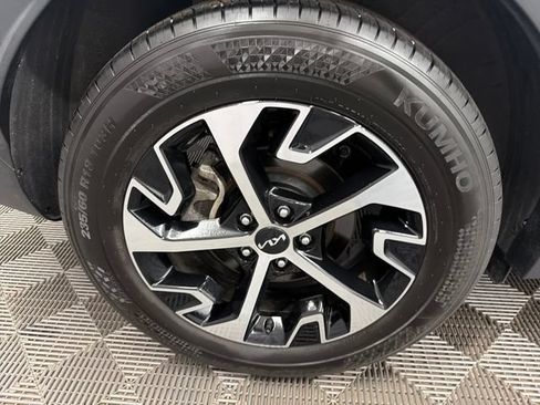 Certified 2024 Kia Sportage EX AWD/4WD image 33