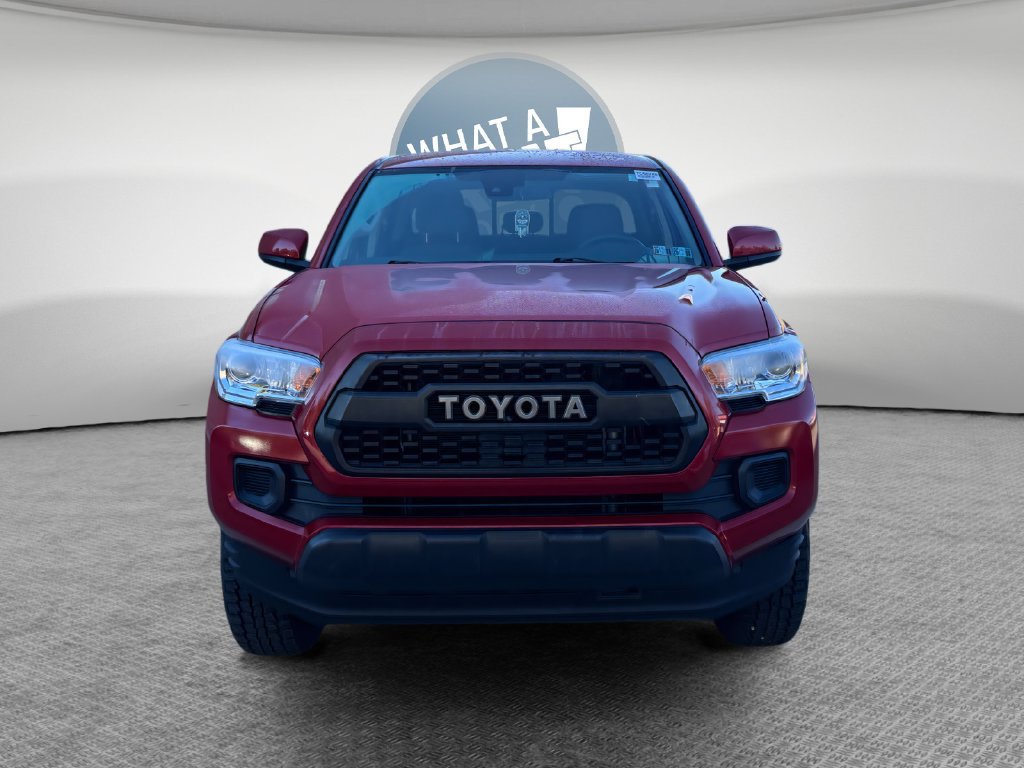 Used 2022 Toyota Tacoma SR AWD/4WD image 9