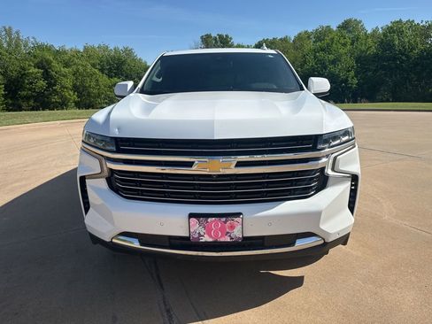 Used 2023 Chevrolet Tahoe LT w/ Luxury Package RWD image 8