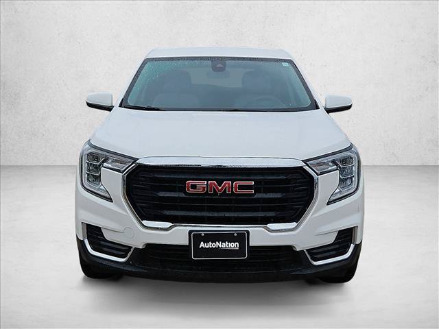 Certified 2024 GMC Terrain SLE FWD image 2