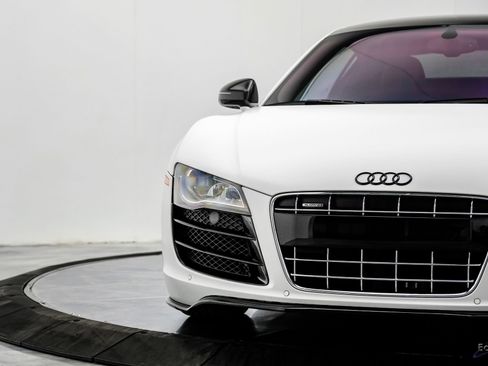 Used 2010 Audi R8 V10 image 36
