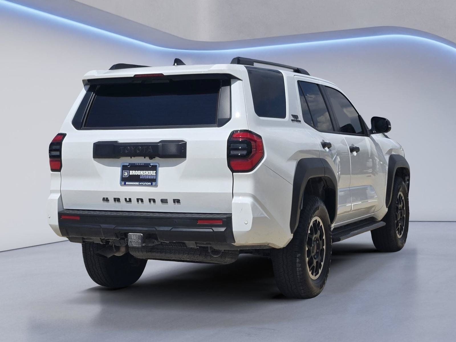 Used 2025 Toyota 4Runner TRD Off-Road Premium AWD/4WD image 6