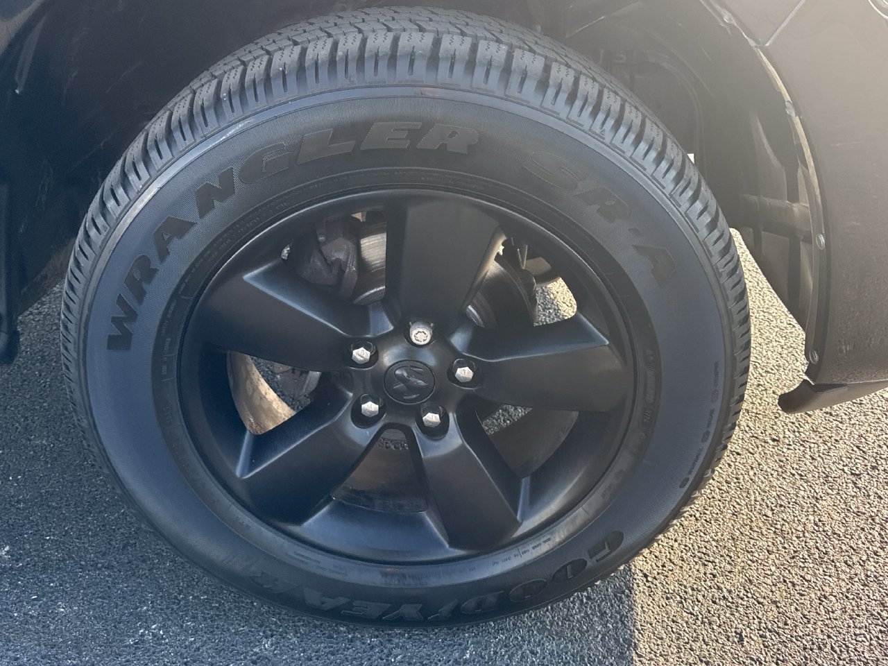 Used 2022 RAM 1500 Express w/ Wheel & Sound Group AWD/4WD image 8