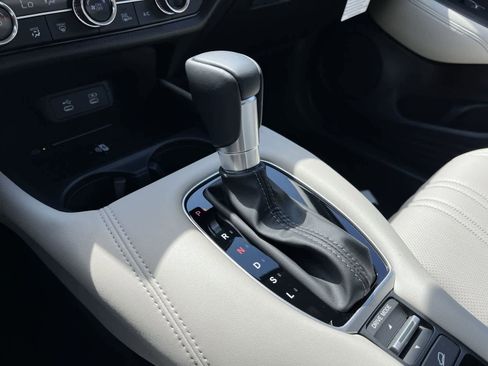 New 2026 Honda HR-V EX-L image 19