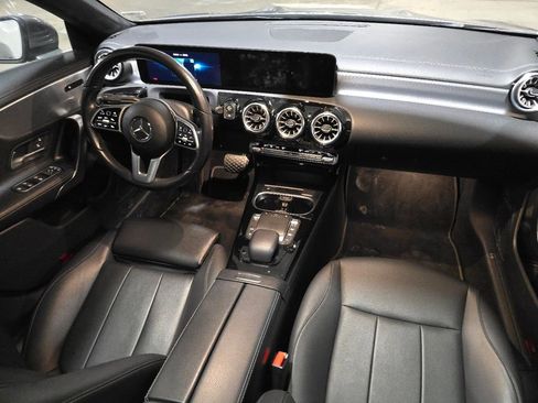 Used 2022 Mercedes-Benz CLA 250 4MATIC image 22