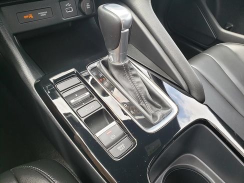 Certified 2025 Acura Integra A-Spec FWD image 29