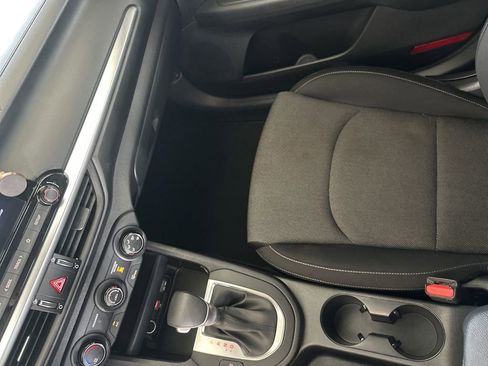 Used 2023 Kia Forte LXS w/ LXS Technology Package image 24