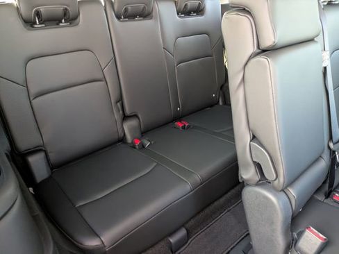 New 2025 Nissan Pathfinder SL w/ Lighting Package (N92) image 30