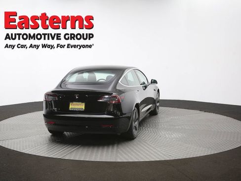 Used 2019 Tesla Model 3 Standard Range RWD image 34
