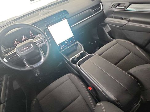 Used 2025 GMC Terrain Elevation AWD/4WD image 22