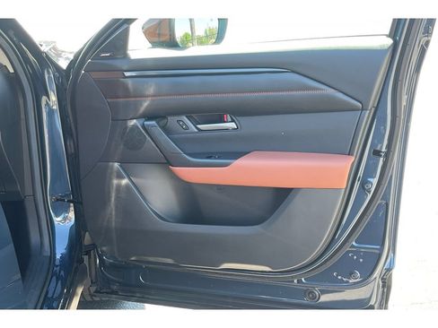 Certified 2025 MAZDA CX-50 AWD 2.5 Turbo w/ Premium Pkg image 22