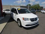 Used 2017 Dodge Grand Caravan SE w/ UConnect Hands-Free Group image 5