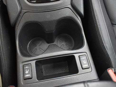 Used 2022 Nissan Rogue Sport SL w/ Premium Package FWD image 16