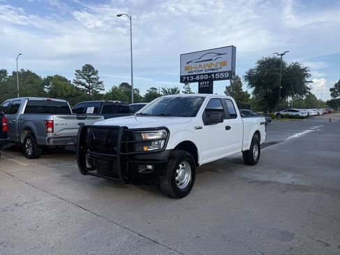 Used 2016 Ford F150 XL w/ Equipment Group 101A Mid AWD/4WD image 3