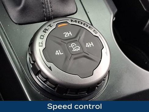 Used 2025 Ford Bronco Outer Banks AWD/4WD image 17
