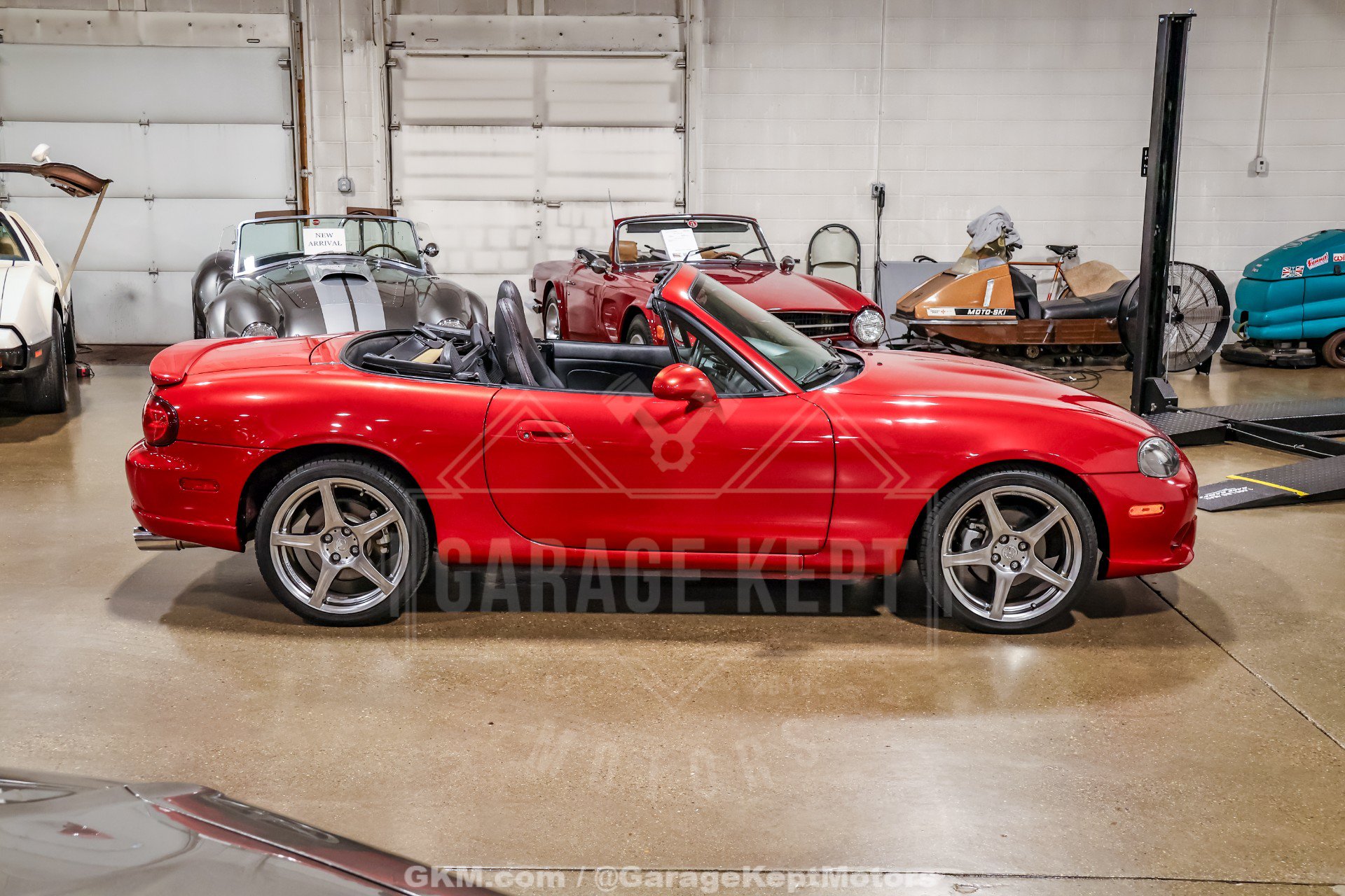 Used 2004 MAZDA MX-5 Miata MAZDASPEED w/ Grand Touring Pkg RWD image 26