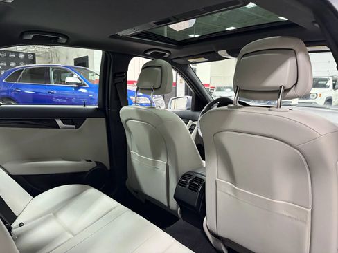 Used 2013 Mercedes-Benz C 300 4MATIC Sedan image 27