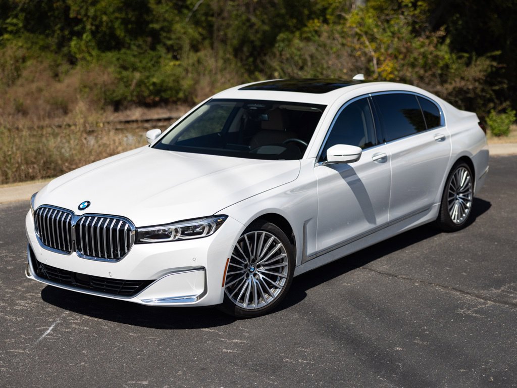 Used 2021 BMW 750i xDrive w/ Luxury Rear Seating Package AWD/4WD image 2