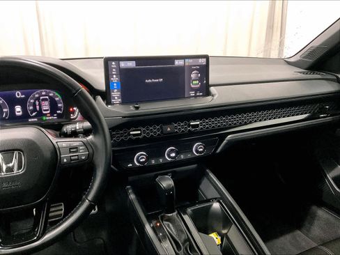 Used 2023 Honda Accord Sport image 18