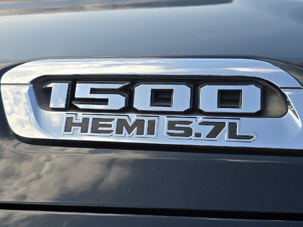 Used 2020 RAM 1500 Big Horn AWD/4WD image 10