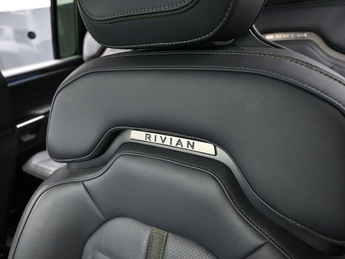 Used 2023 Rivian R1S Adventure image 22