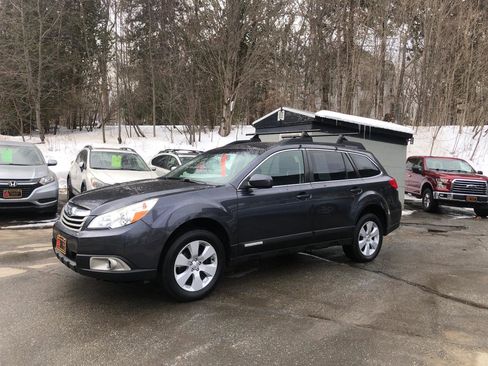 Used 2012 Subaru Outback 2.5i Premium w/ All-Weather Pkg image 2