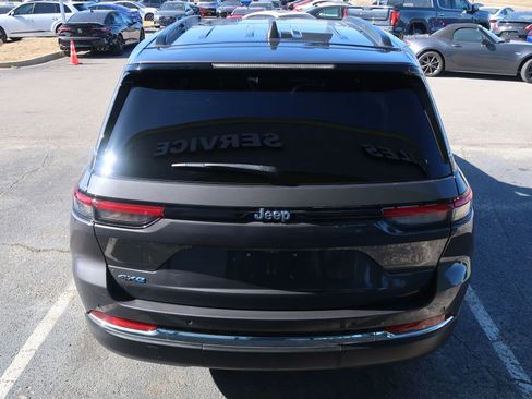 Used 2024 Jeep Grand Cherokee Limited 4xe image 12