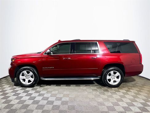 Used 2016 Chevrolet Suburban LTZ image 5