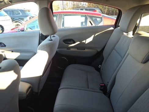 Used 2016 Honda HR-V EX image 14