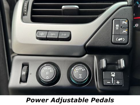 Used 2018 Chevrolet Tahoe Premier image 7