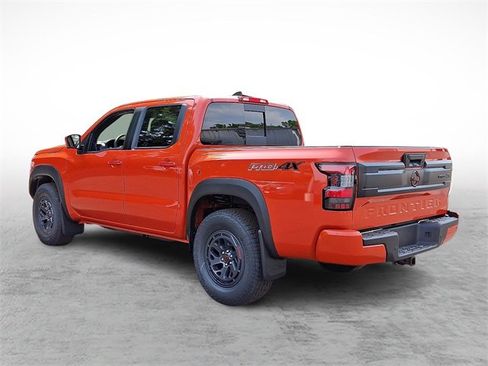 New 2025 Nissan Frontier PRO-4X w/ Pro Convenience Package image 3