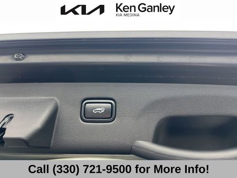 Certified 2025 Kia Sportage EX w/ Premium Package image 54