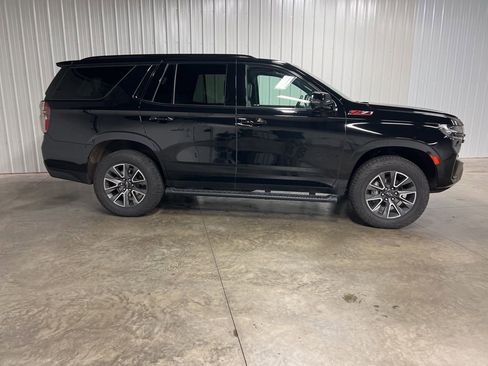 Certified 2024 Chevrolet Tahoe Z71 w/ Luxury Package image 2