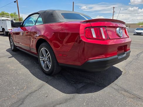 Used 2010 Ford Mustang Premium RWD image 11
