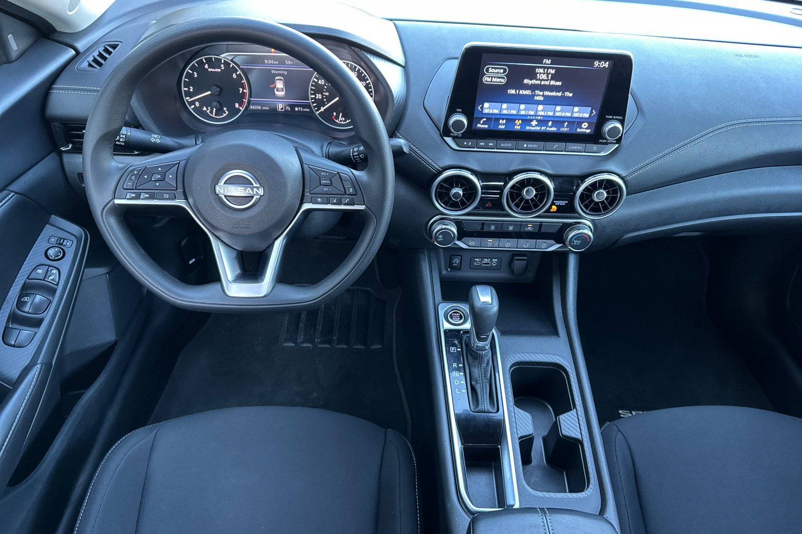 Used 2024 Nissan Sentra SV FWD image 14