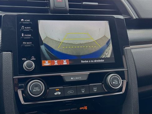 Used 2019 Honda Civic Sport image 10