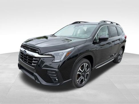 New 2026 Subaru Ascent Limited AWD/4WD image 3