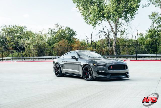 Used 2018 Ford Mustang Shelby GT350 w/ Convenience Package RWD image 40