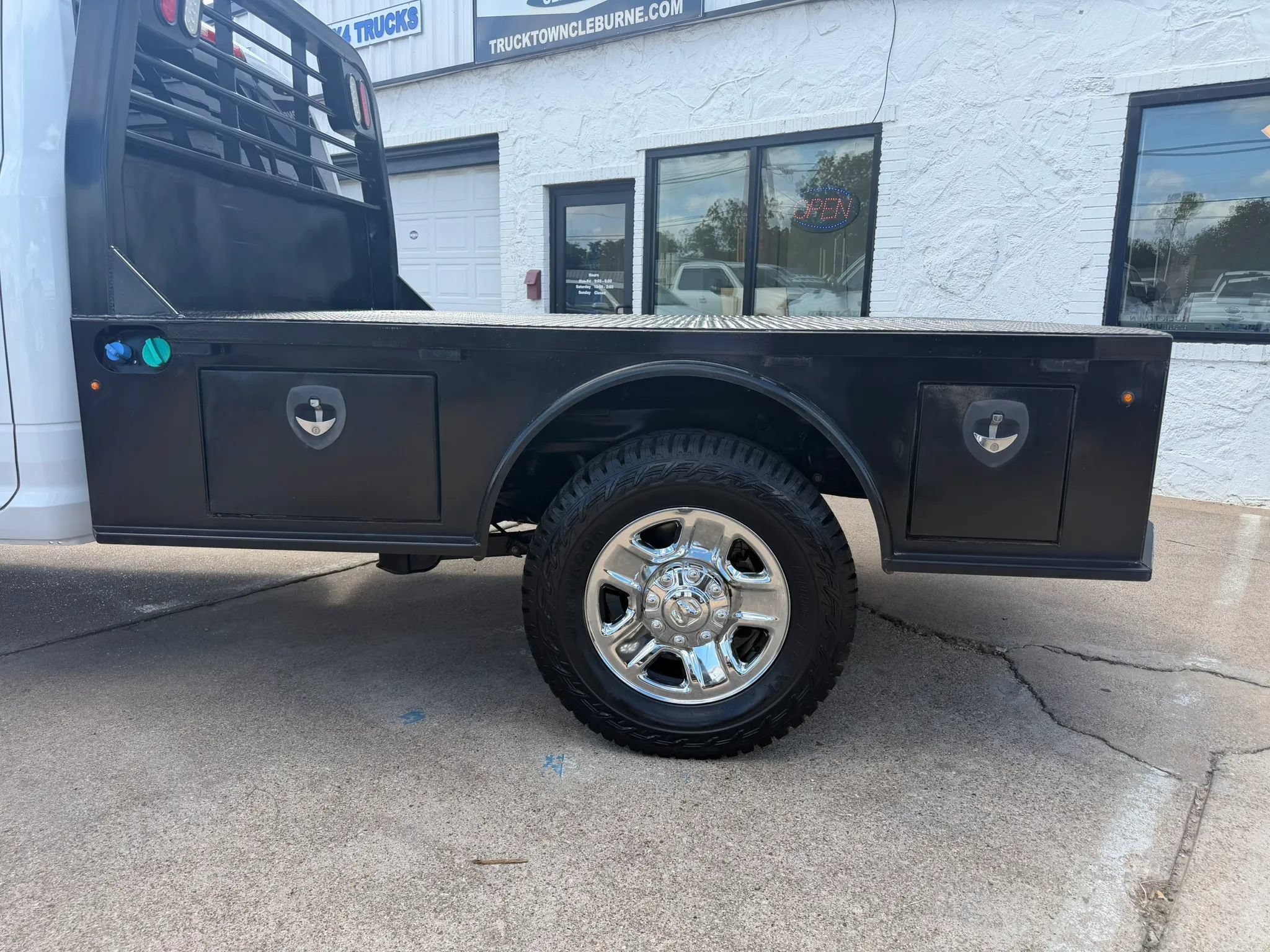 Used 2019 RAM 2500 Tradesman AWD/4WD image 8