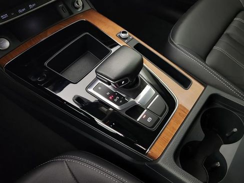 Used 2023 Audi Q5 2.0T Premium w/ Convenience Package image 22