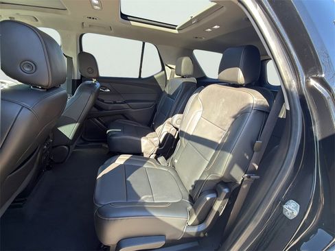 Used 2019 Chevrolet Traverse Premier w/ Redline Edition image 7