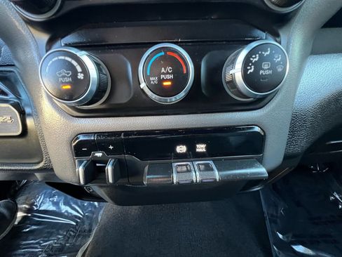 Used 2022 RAM 2500 Big Horn AWD/4WD image 21