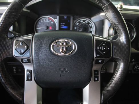 Used 2019 Toyota Tacoma SR5 image 30