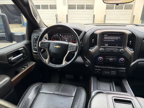 Used 2021 Chevrolet Silverado 3500 High Country AWD/4WD image 21