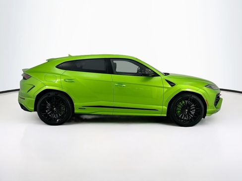 Used 2025 Lamborghini Urus SE AWD/4WD image 4