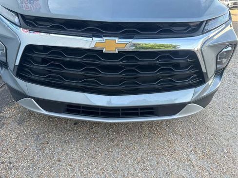 Used 2024 Chevrolet Blazer LT w/ Convenience Package FWD image 13