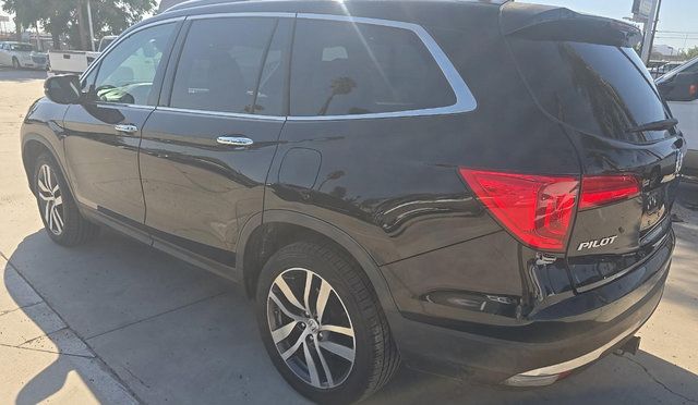 Used 2017 Honda Pilot Elite image 6